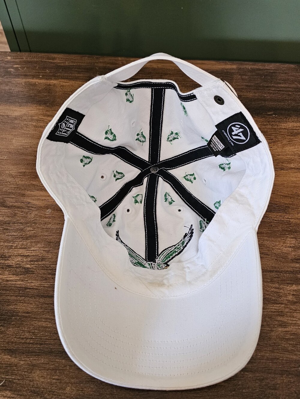 Eagles 47 Brand Clean Up - Picture 4 of 6